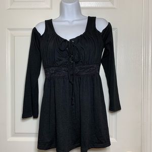 NWT open shoulder top